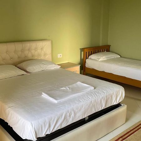 Azure Apartments By Kondo Stays Vlorë 외부 사진
