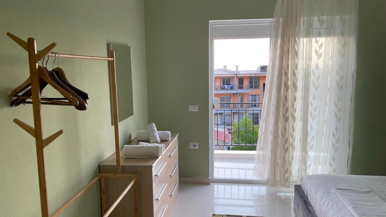 Azure Apartments By Kondo Stays Vlorë 외부 사진