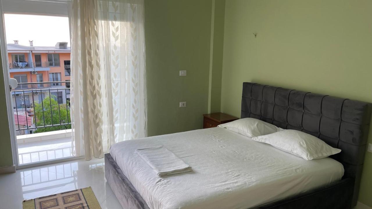 Azure Apartments By Kondo Stays Vlorë 외부 사진