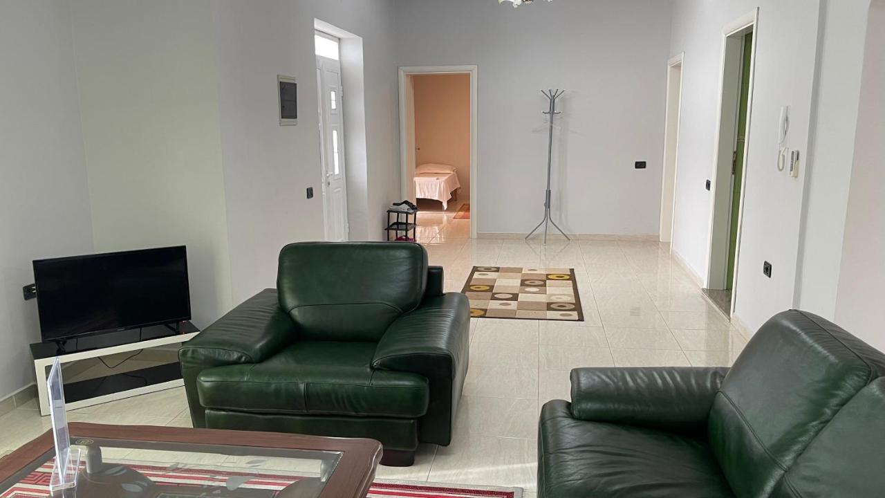 Azure Apartments By Kondo Stays Vlorë 외부 사진